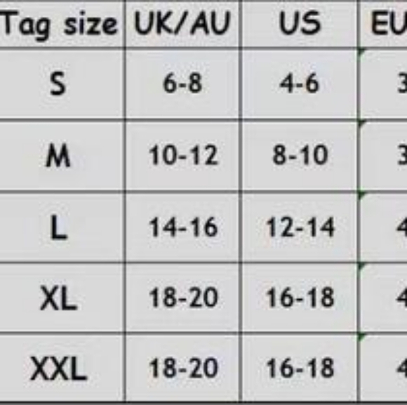 SUPREME Beige Color Short Sleeve Crew Neck Top Size Small NWT - Picture 3 of 3